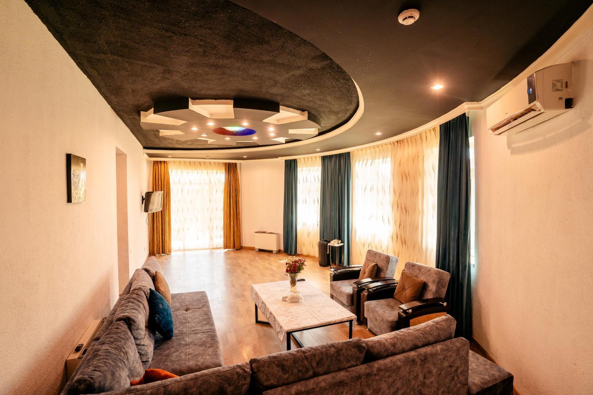 Panorama Villa Lux Hotel Baku Exterior photo